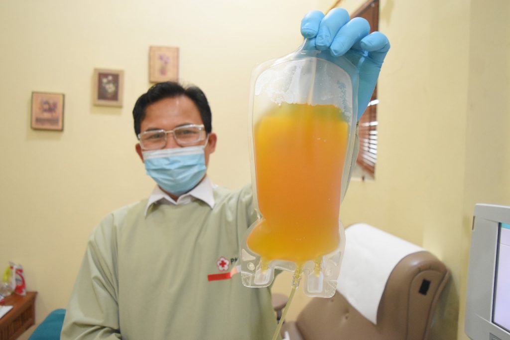 Ilustrasi donor plasma darah. Foto: PMI Kota Denpasar