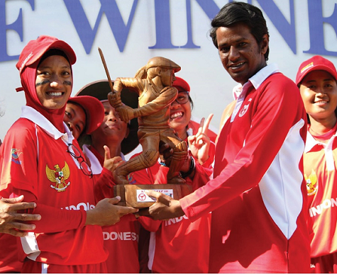 Hari Kartini: Neutrogena Dukung Perkembangan Cricket Putri di Indonesia