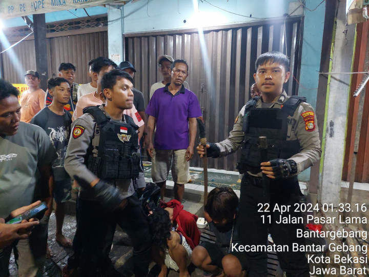 2 Begal Tabrak Polisi di Bekasi