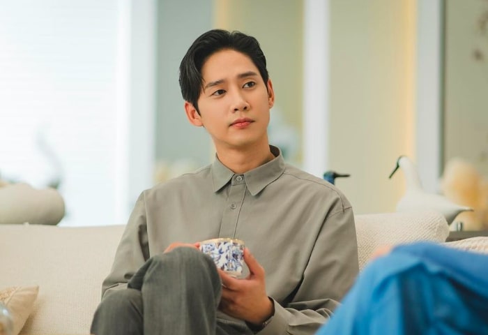 Netizen 'Ngamuk' di Medsos Park Sung Hoon usai Episode Baru <i>Queen of Tears</i> Tayang