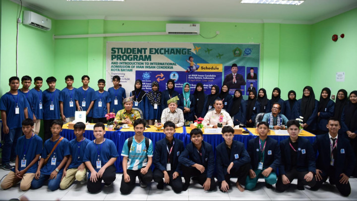Ikut <i>Student Exchange</i>, Pelajar dari Thailand Belajar di MAN IC Batam