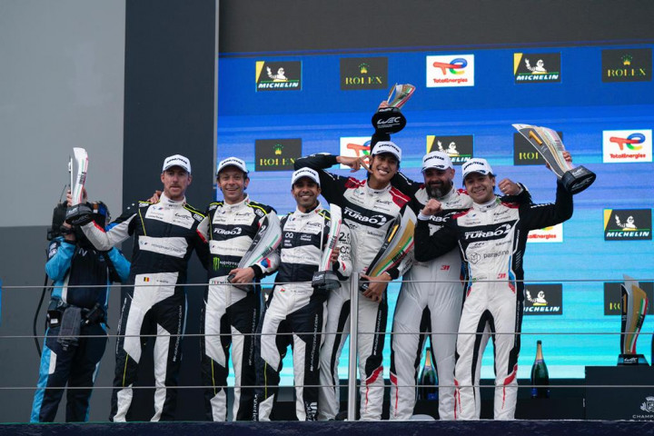 Sean Gelael dan Team WRT 31 Juarai FIA WEC