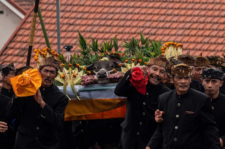 Melihat Tradisi Ritual Unan-unan Suku Tengger