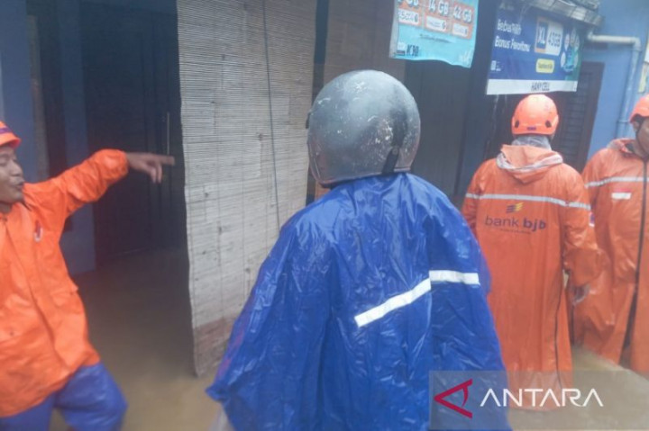 Puluhan Warga di Sukabumi Terdampak Banjir