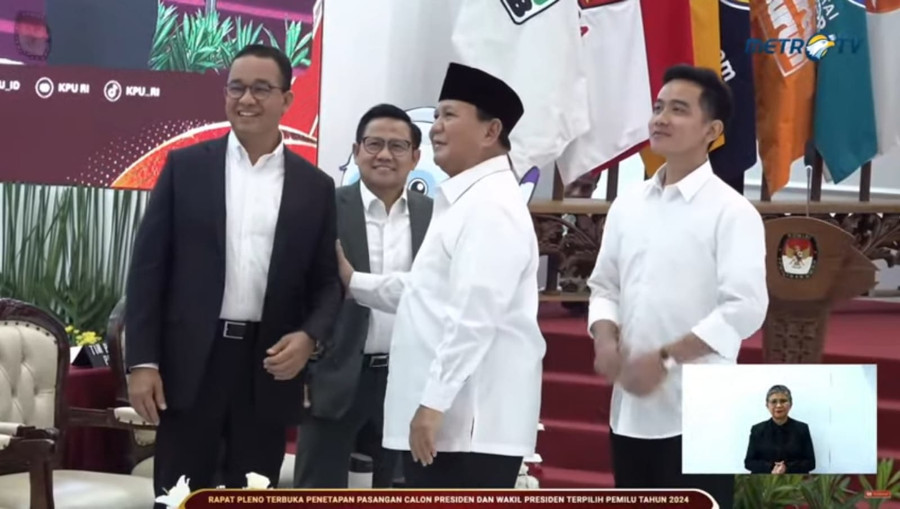 Momen Keakraban Anies dan Prabowo di Sidang Pleno KPU