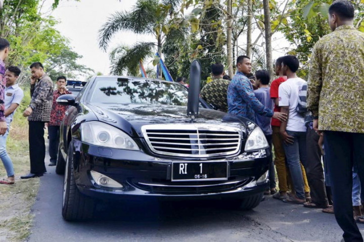 Daftar Plat Nomor Presiden, Menteri, dan Pejabat Lainnya di Indonesia