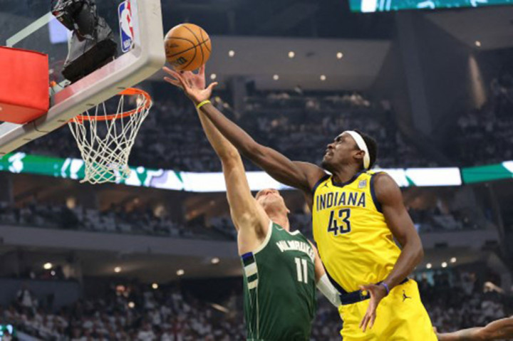 Playoff NBA: Pacers Samakan Kedudukan 1-1 Lawan Bucks