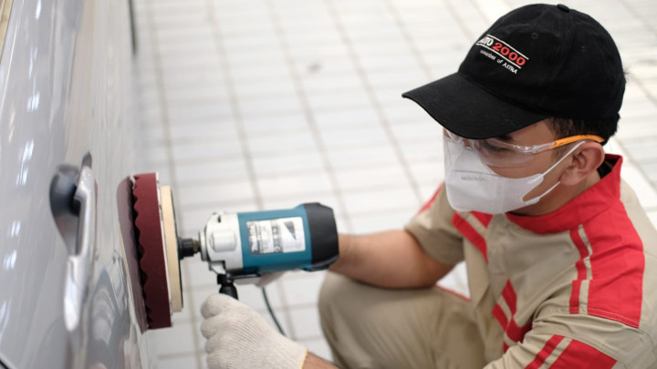 Auto2000 Klaim Bisa Perbaiki Body Mobil Penyok Cuma 8 Jam