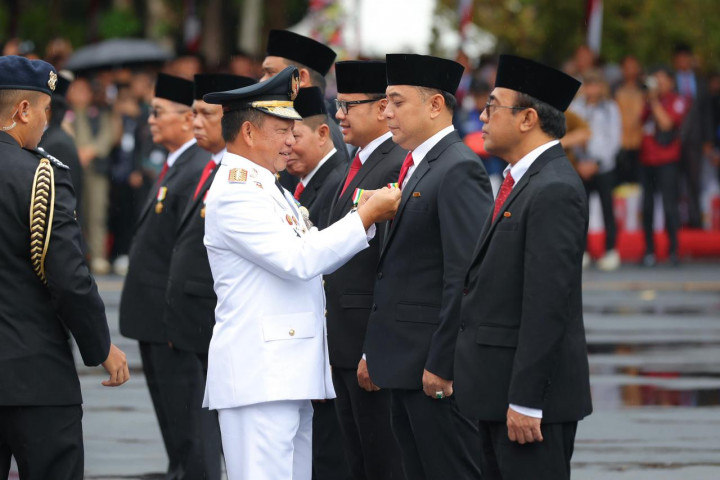14 Kepala Daerah Raih Gelar Satyalencana Karya Bhakti, Gibran Absen