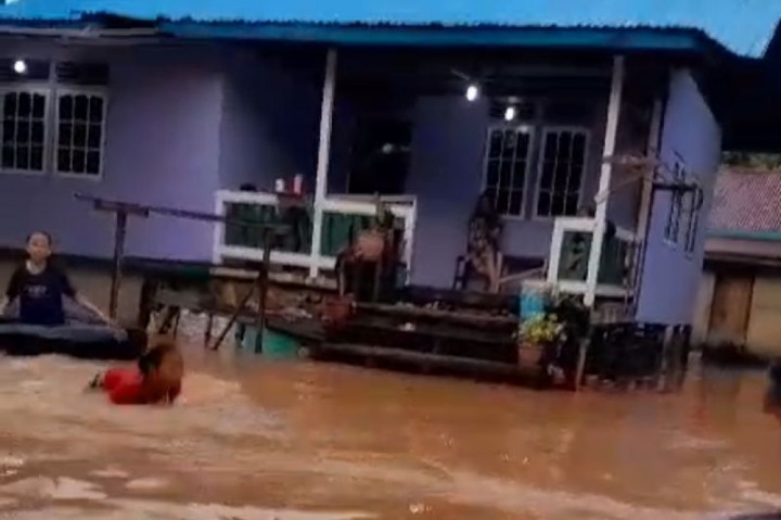 Permukiman Warga di Perbatasan RI-Malaysia Dilanda Banjir