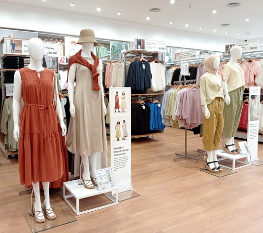 UNIQLO Hive Harapan Indah  Bekasi. (Foto: Dok. Yuni Yuli)
