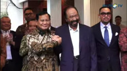 Presiden Terpilih Prabowo Subianto bersama Ketua Umum NasDem Surya Paloh.