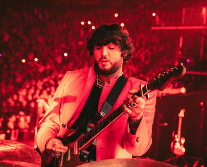 Lirik dan Arti Lagu 'Train Wreck' Milik James Arthur