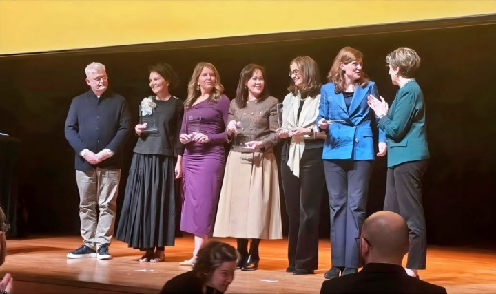 Usung Ekonomi Keberlanjutan, CSO APP Group Masuk 5 Tokoh Leading Women Award