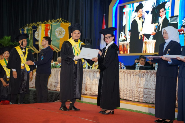 Lulus S2 UGM Dalam Waktu 1 Tahun, Ini Resep Arif Muazam