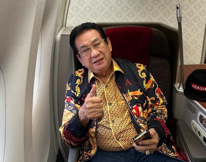 Anwar Fuady Temukan Cinta Lagi di Usia Senja, Siap Nikahi Wiwiet Tatung