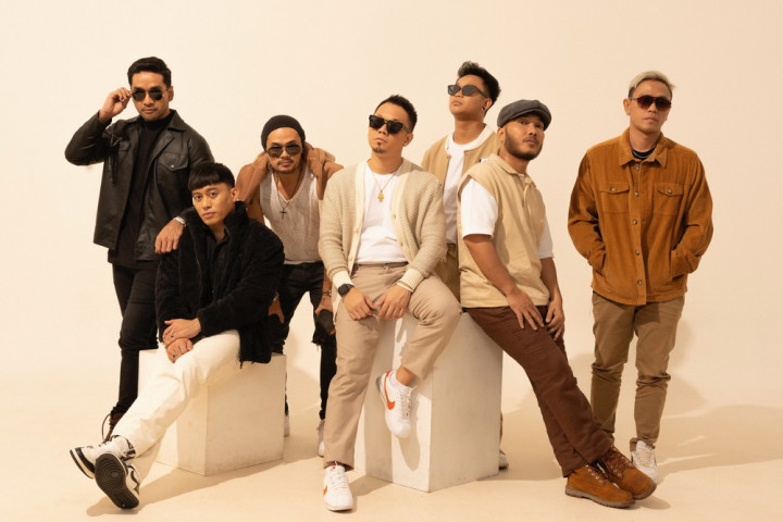 Rewind Ingin Iringi Insan Jatuh Cinta di Lagu 'Tergesa-gesa'