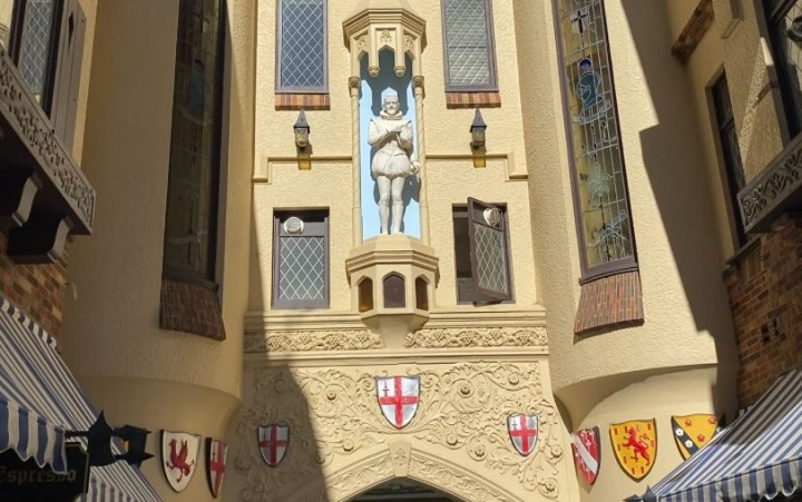 Mengagumi Bangunan Cantik hingga Tepi Laut Perth Pakai Becak Khas Australia