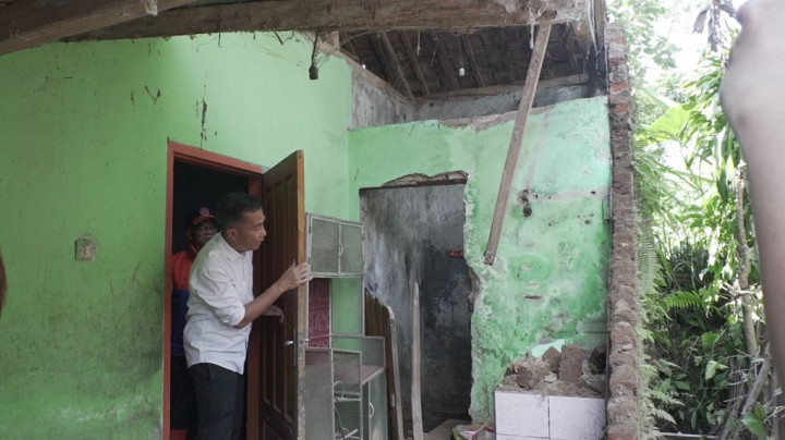 Dampak Kerusakan Bangunan Gempa Garut Tersebar di 5 Kabupaten/Kota