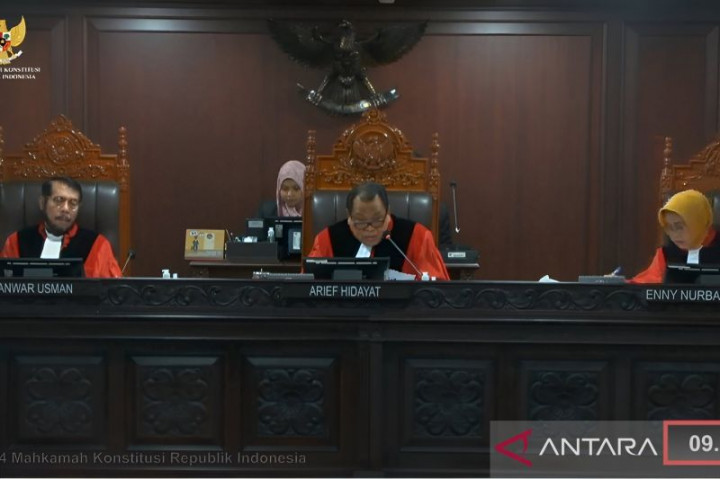 Dimulai Hari Ini, 3 Panel Hakim MK Keroyokan Garap Sidang Sengketa Pileg 2024