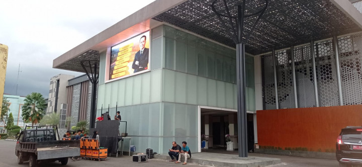 Pemprov Sumsel Gelar Nobar Timnas di Halaman Kantor Gubernur