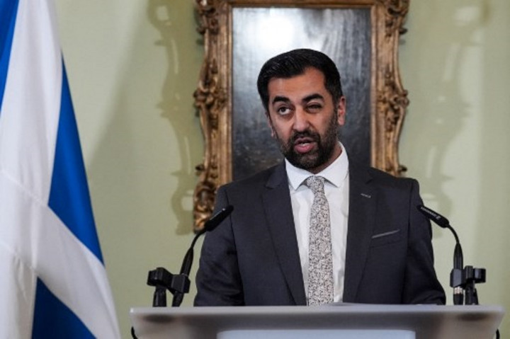 Pemimpin Skotlandia Humza Yousaf Mundur, Gerakan Kemerdekaan Tersendat