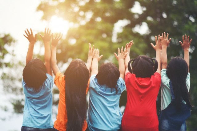 3 Berita Terpopuler Gaya: Kasus Stunting di Cianjur Turun Hingga Koleksi Spring Enzy Storia