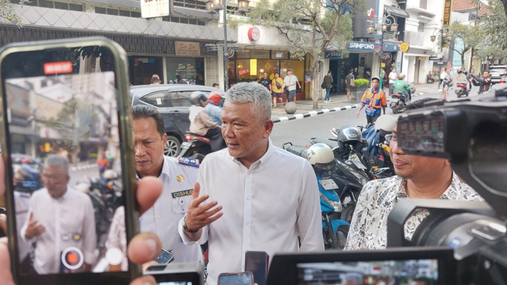 Mulai Akhir Pekan Ini Jalan Braga Kota Bandung Bebas Kendaraan