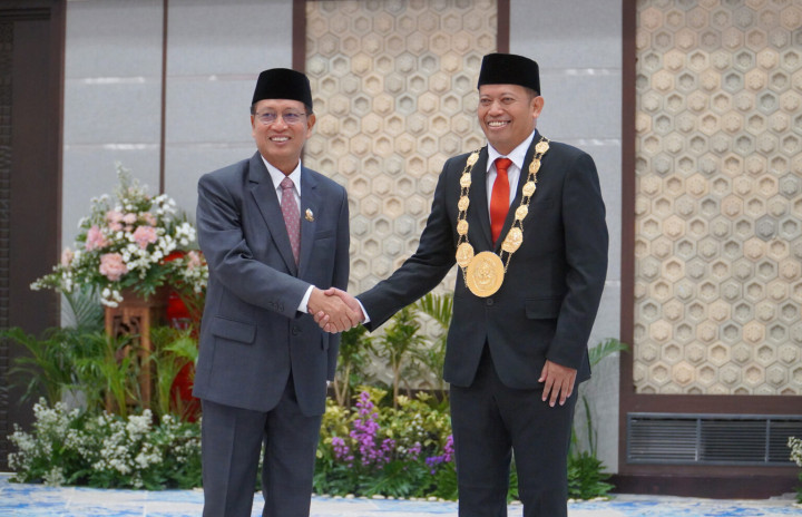 Prof Suharnomo Dilantik Sebagai Rektor Undip Periode 2024-2029