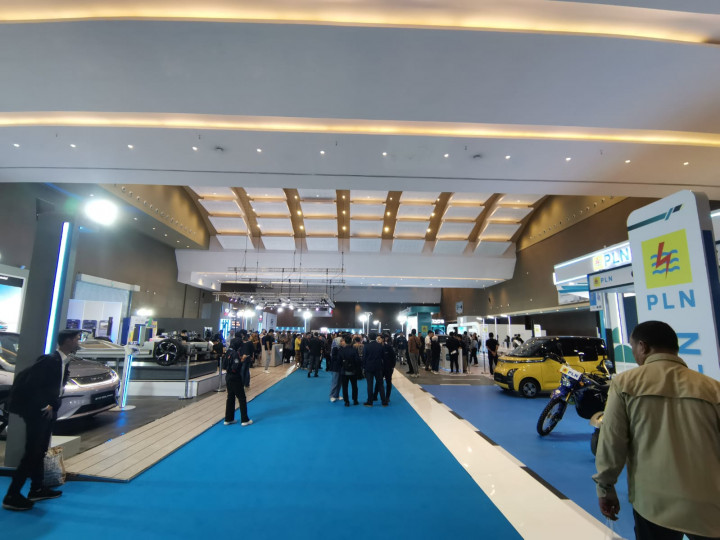PEVS 2024 Jadi Pameran Kendaraan Listrik Terbesar ASEAN