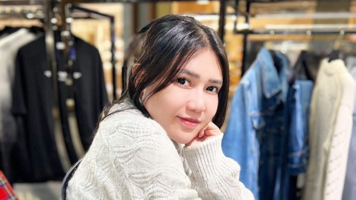 Via Vallen Murka Adiknya Menipu Orang karena Kecanduan Judi Online