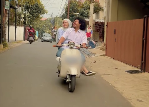 Vespa Kesayangan Babe Cabita Dilelang untuk Bangun Masjid dan Pesantren