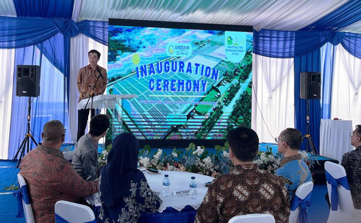 Penggunaan PLTS jadi Wujud Nyata PT Uni-Charm Kurangi Pemanasan Global