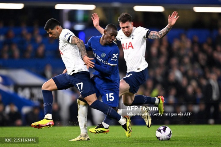 Liga Inggris: Chelsea Gebuk Tottenham Hotspur di Laga Tunda