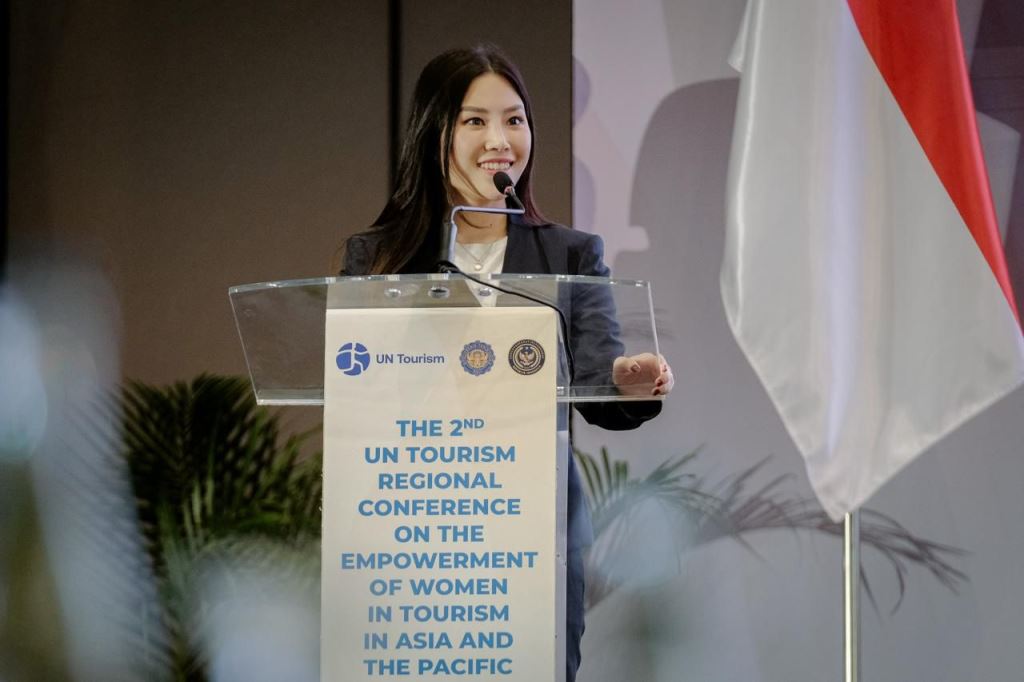 Wamenparekraf dalam sambutannya di The 2nd UN Tourism Conference on Women Empowerment in Tourism in Asia and the Pacific. Dok Kemenparekraf
