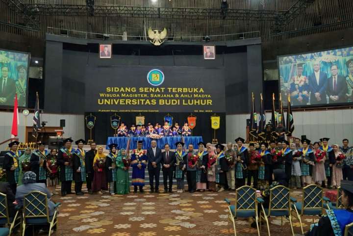 Wisuda UBL, Kampus Tekankan Pentingnya Siapkan SDM Hadapi Hilirisasi Industri