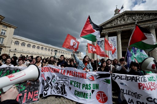 Polisi Bubarkan Aksi Duduk pro-Gaza di Universitas Ternama Paris