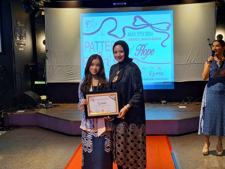 Peduli Anak Kanker lewat Pagelaran Busana Patterns of Hope