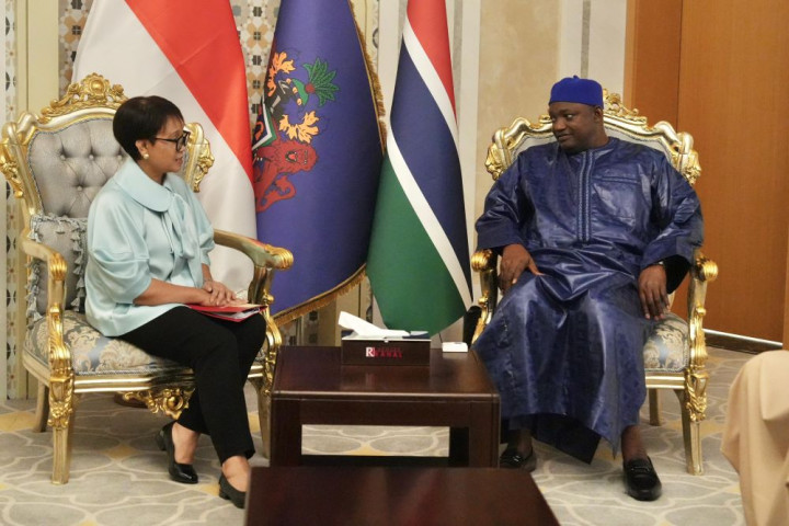 Menlu Retno Undang Gambia Hadir di Indonesia-Africa Forum ke-2