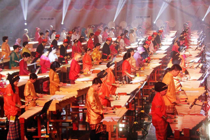 Mengenal Alat Musik Kolintang