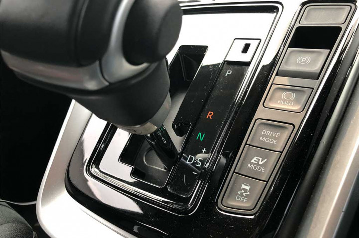 Tips agar Rem Tak Overheat di Turunan saat Full Penumpang