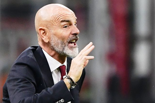 Pecat Pioli, AC Milan Harus Bayar Rp172 Miliar
