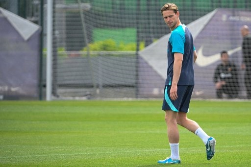 Demi Bintang Manchester City, Xavi Hernandez Terbuka Untuk Jual Frenkie de Jong