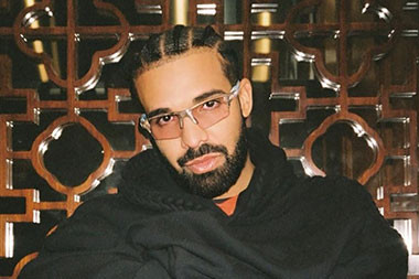 Terjadi Aksi Tembak di Rumah Drake, Ada Korban Luka