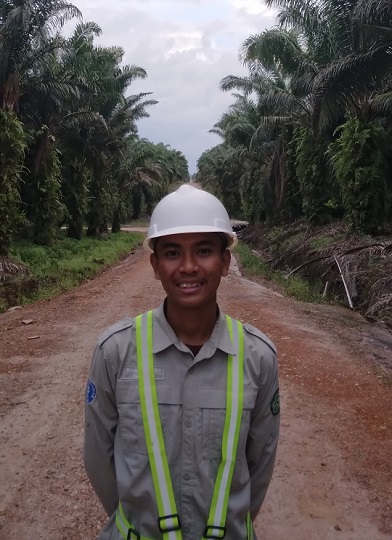 Cerita Rian Ikut MSIB, Ditugaskan Kendalikan Hama dan Penyakit Tanaman Kelapa Sawit