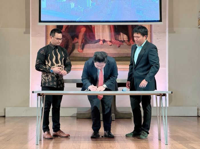 Mahasiswa Doktoral Indonesia di Inggris Beri Rekomendasi 'Indonesia Going Global'