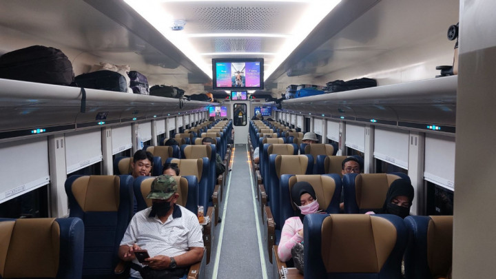 KAI Daop Yogyakarta Operasikan Kereta Tambahan pada <i>Long Weekend</i> 8-12 Mei