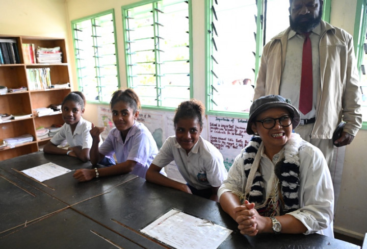 SD Papua Nugini Direnovasi Pemerintah RI, Menlu Retno Datang Berkunjung