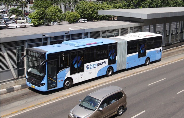 TransJakarta 10M Rute Pulo Gadung-Wali Kota Jakut Ditolak Sopir Angkot