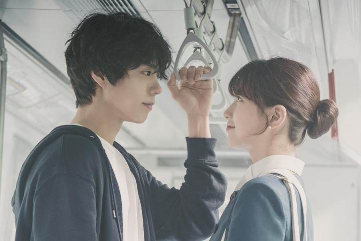 Park Bo Gum dan Suzy Bagikan Pengalaman Main Film <i>Wonderland</i> Bareng